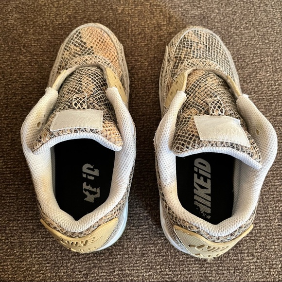 Nike ID Custom Air Max 90 Snake Skin Women Size 5 - Picture 7 of 12